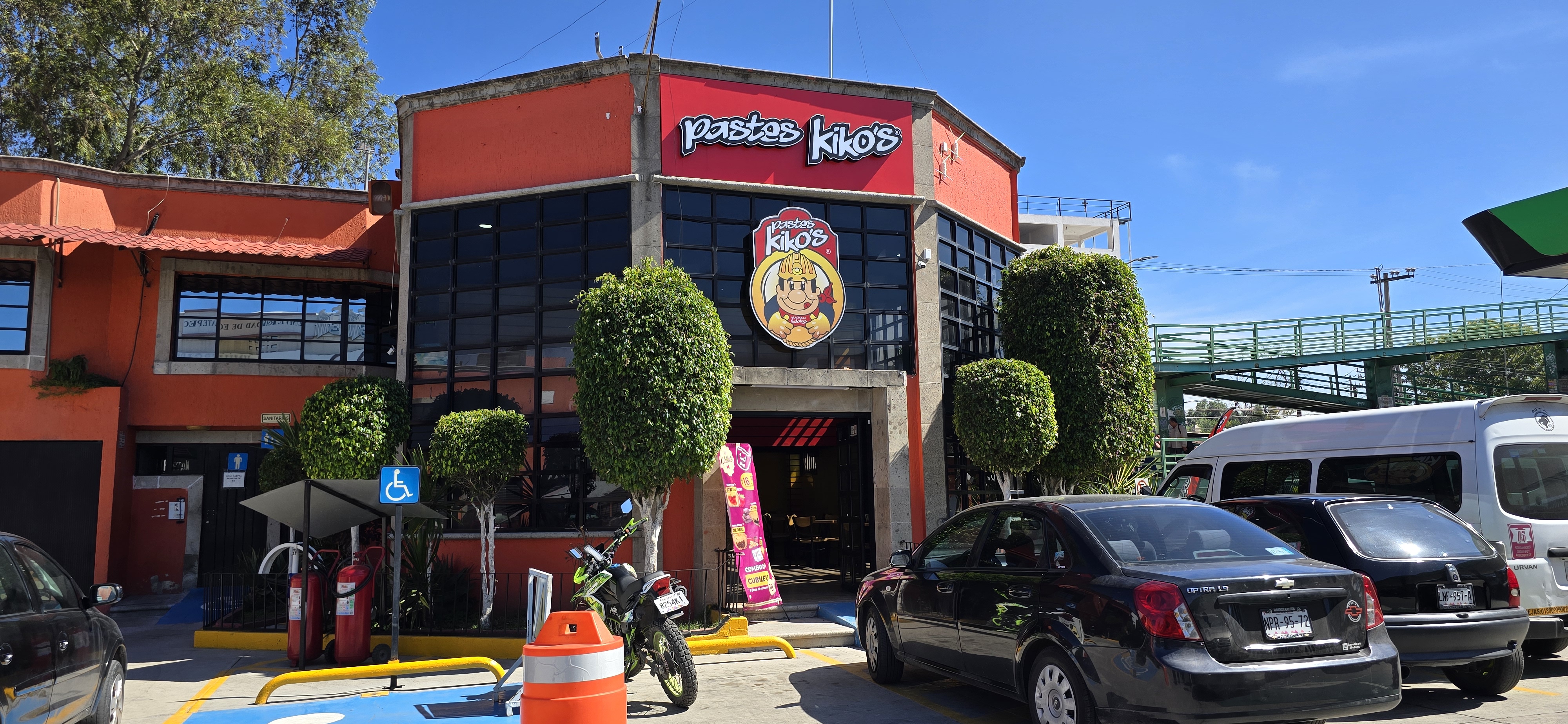 Local de Vía Morelos